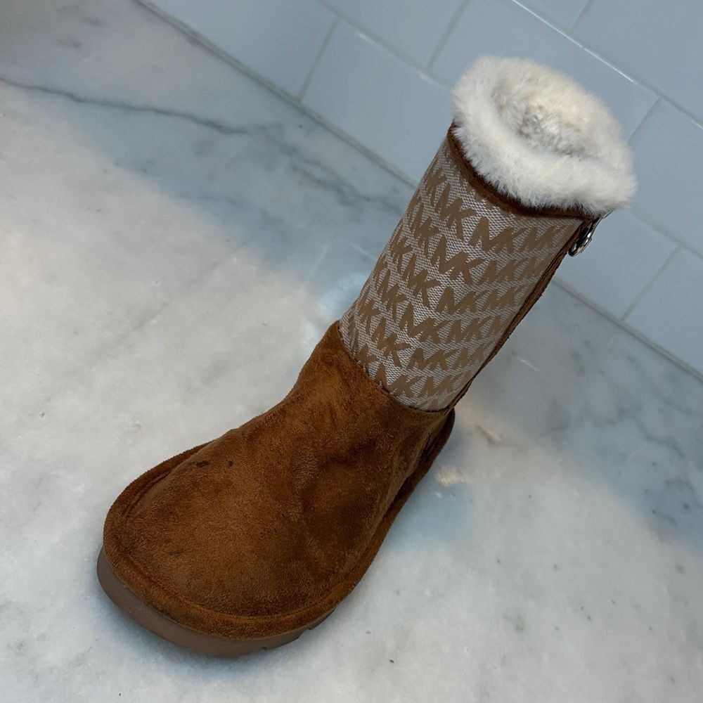 Michael Kors Boots Suede Tan Signature Logo Winter Shoes Designer - Picture 4 of 16